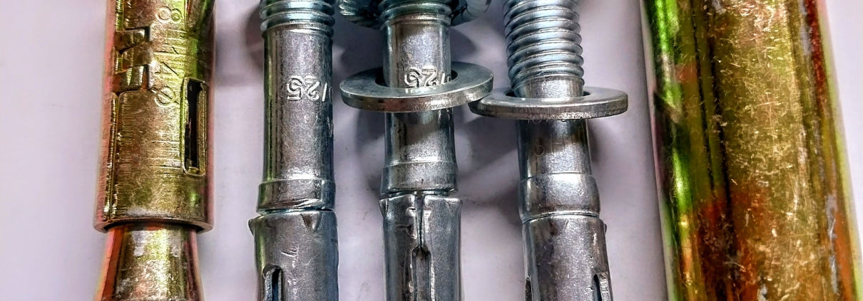 رول بولت چیست؟