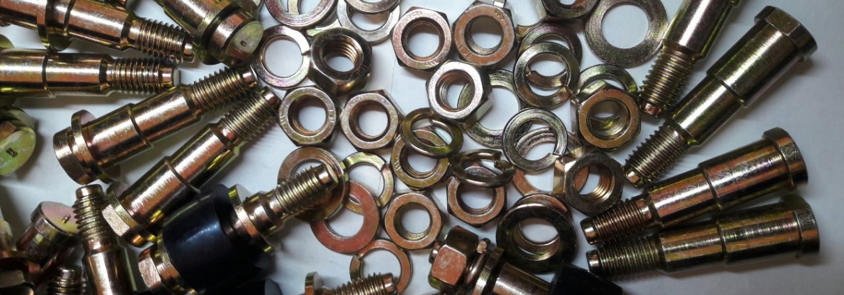 پیچ ومهره استیل اهنی خشکه واشر