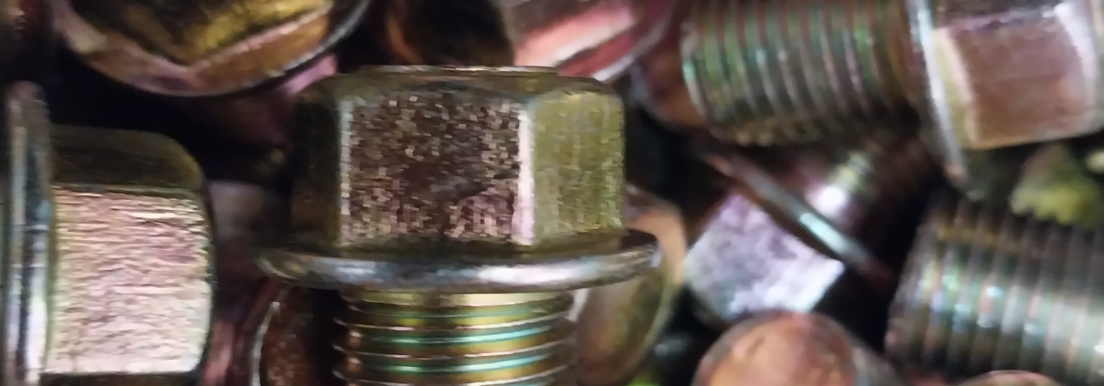 عوامل موثر در قیمت پیچ ومهره ها