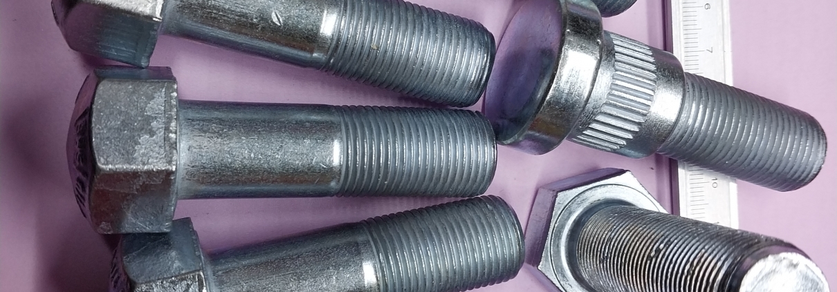 فروش عمده پیچ و مهره کشاورزی